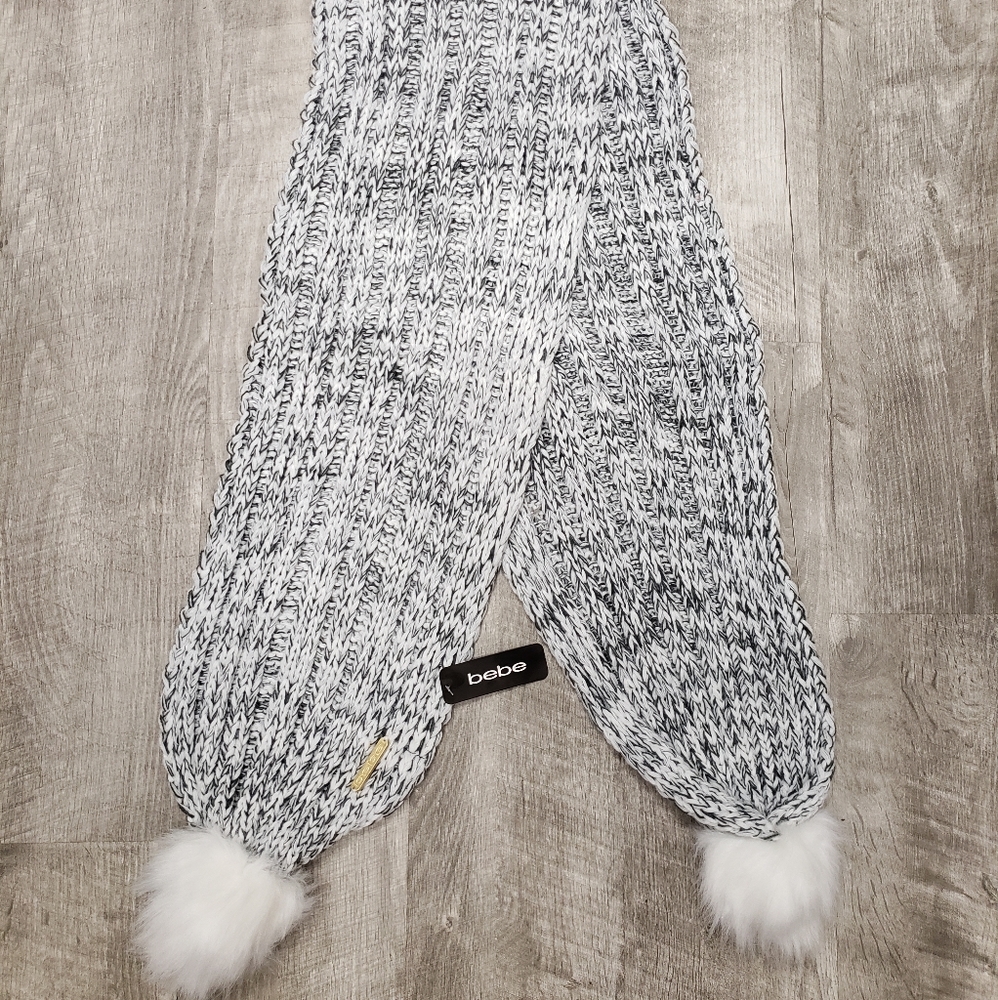 🆕️ NWT BeBe Cable Knit Scarf🧣with Pom Poms☃️ - Picture 6 of 9